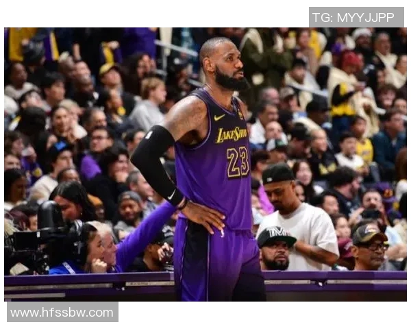 湖人对阵太阳精彩直播回顾及赛后分析一月二十八日赛事亮点