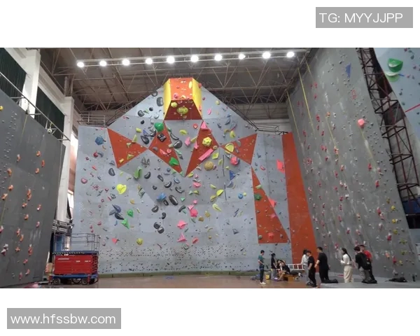 武汉攀岩队在全国攀岩状态排行榜中荣获第四名的佳绩引发关注 武汉攀岩队在全国攀岩状态排行榜中荣获第四名的佳绩引发关注